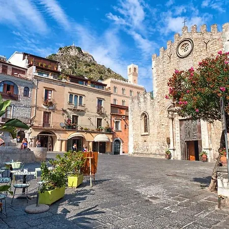 Apartamento Mikittos Taormina Exterior foto